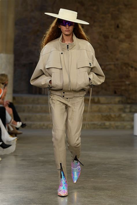 guimauve louis vuitton|Cruise 2025 Collection Collection for New .